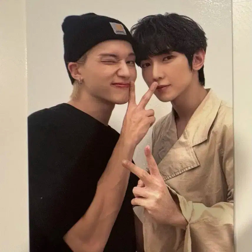 에이티즈 우영 여상 유닛포카
