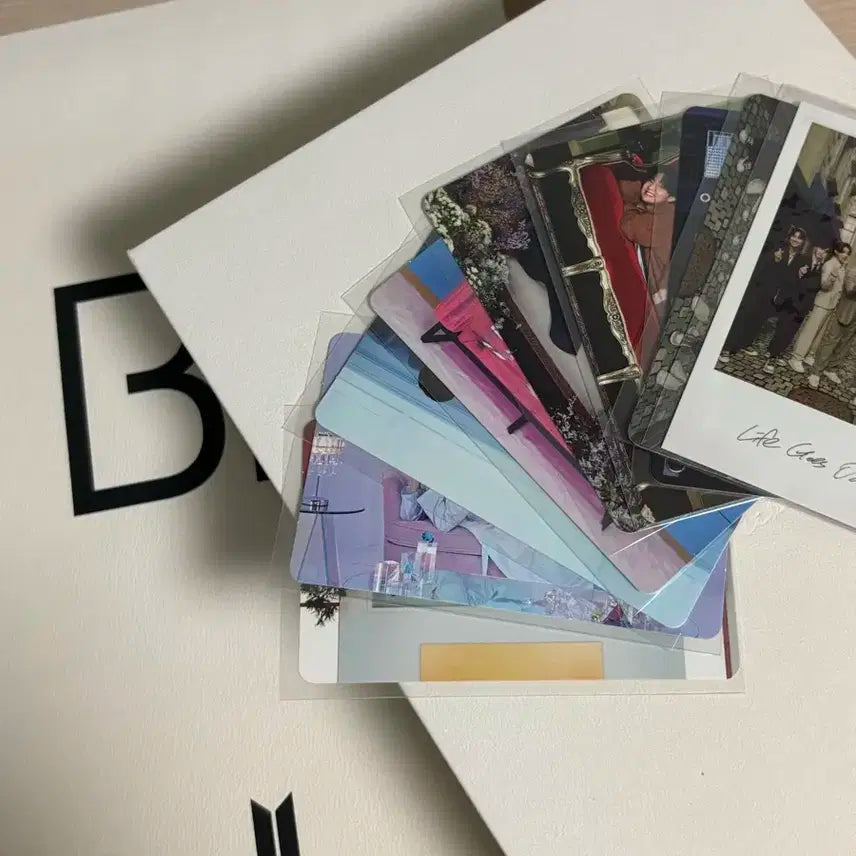 방탄 BTS BE 앨범 포카 8종+폴라로이드+노트특전 포함