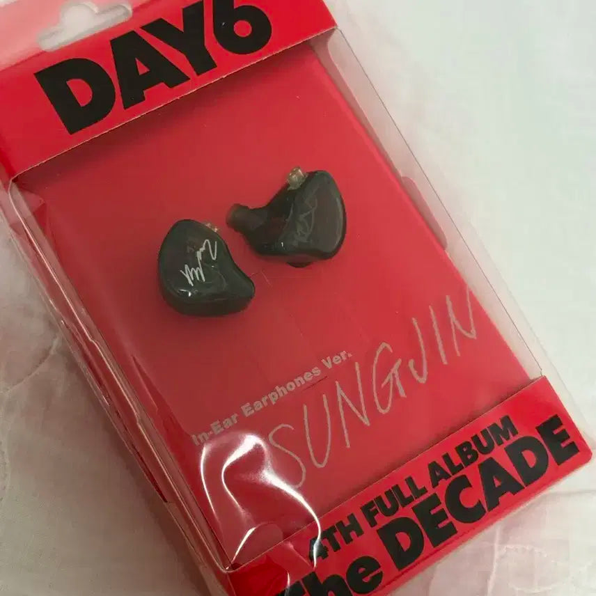 (미개봉) 데이식스 The DECADE 인이어반 성진