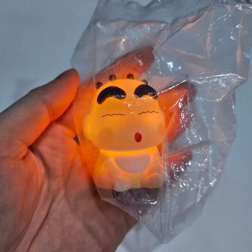 짱구 조명 피규어 새상품