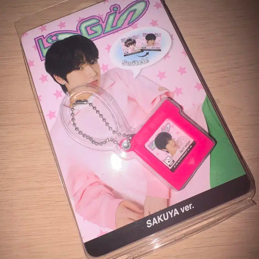 엔시티위시 로그인 콘서트 엠디 게임팩 키링 사쿠야 양도합니다