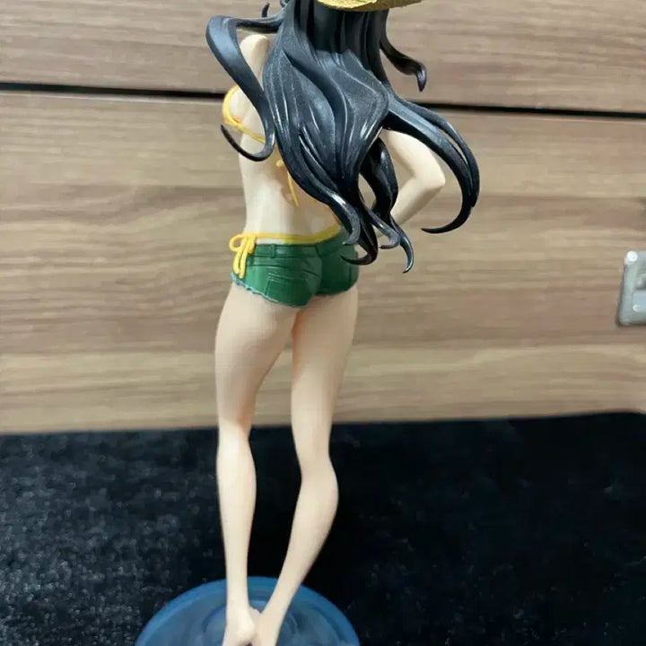 반프레스토 원피스 니코로빈 피규어