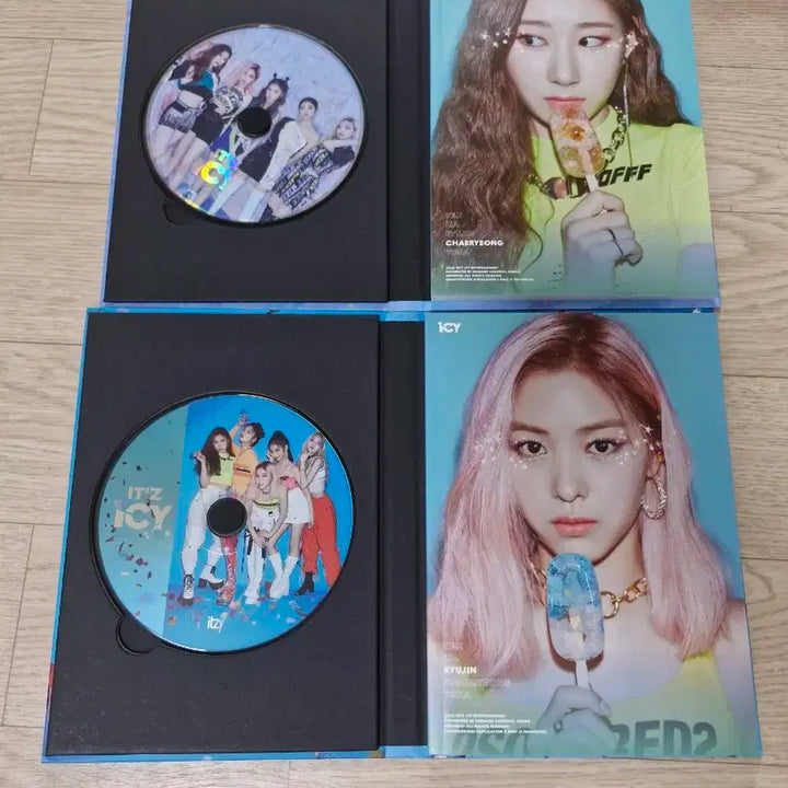 ITZY 앨범 굿즈 일괄