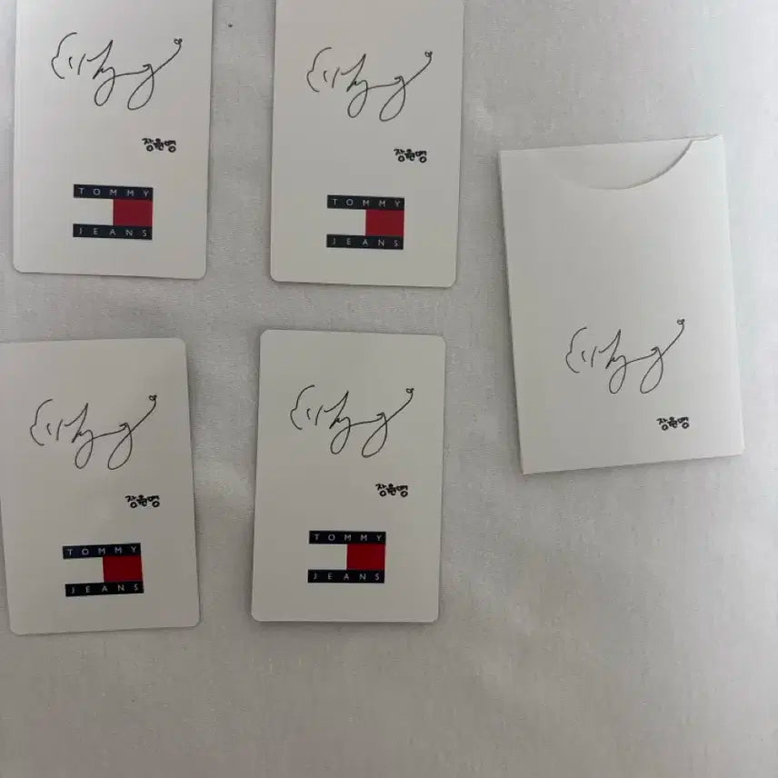 TOMMY JEANS 장원영 포토카드