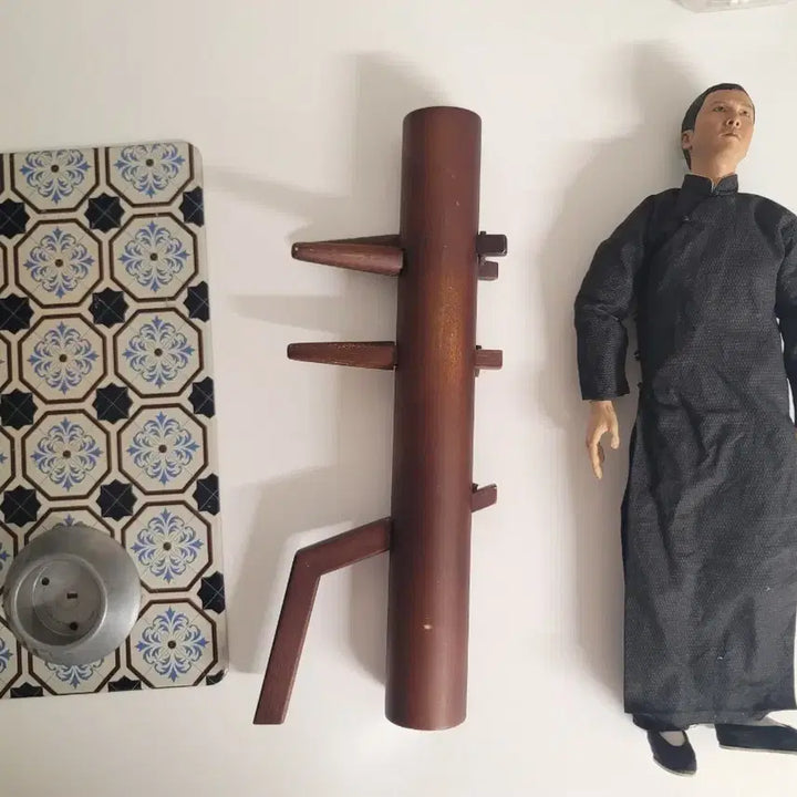 액션 피규어 엽문 + 목인장 세트