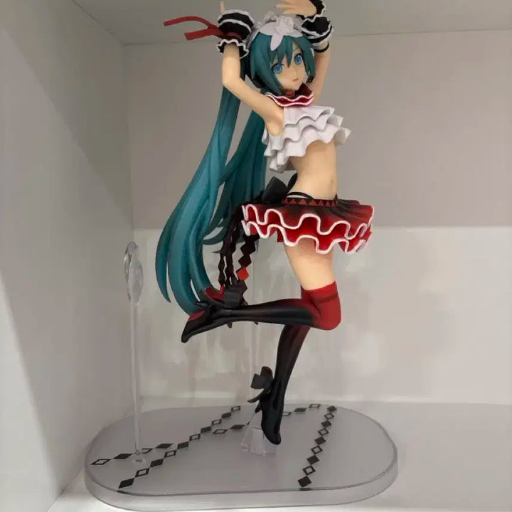 하츠네 미쿠 피규어 팔아요