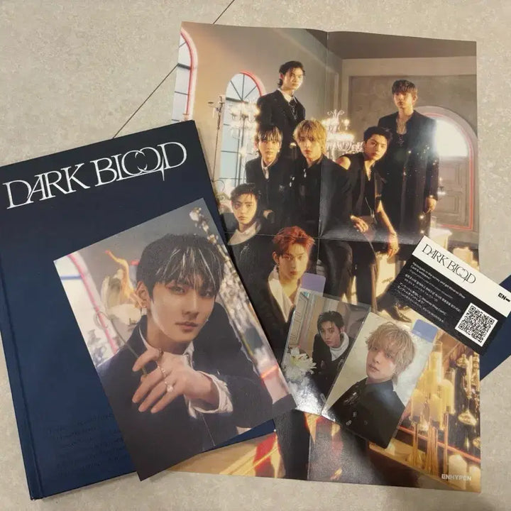 엔하이픈 DARK BLOOD 앨범입니다