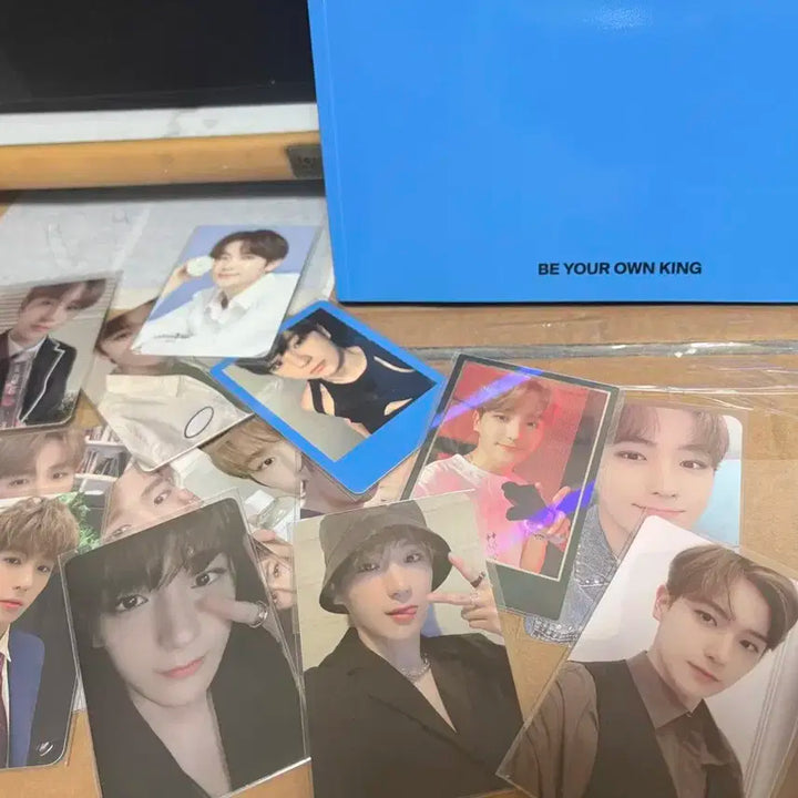 더보이즈 현재 포카 20매+로투킹 포토북