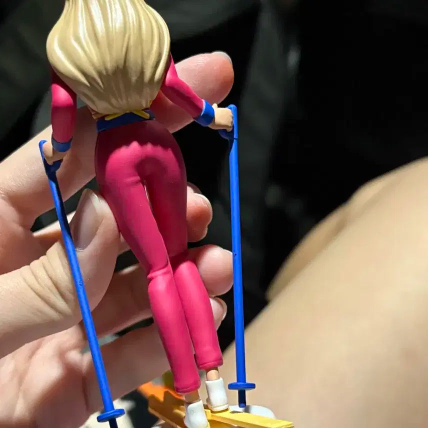 팝마트 바비 피규어 판매 합니다