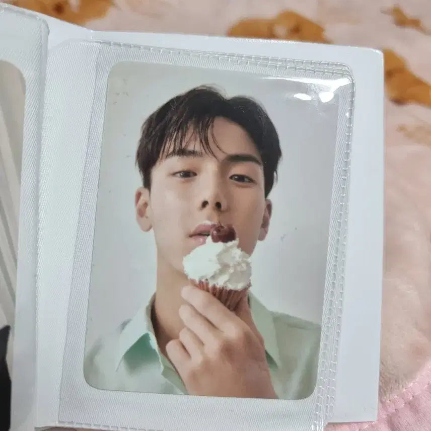 몬스타엑스 셔누 생카 비공식 굿즈 포카홀더 판매