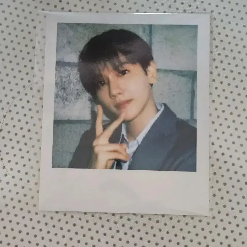 엑소 2024 시그 미개봉 폴라로이드 교복백현