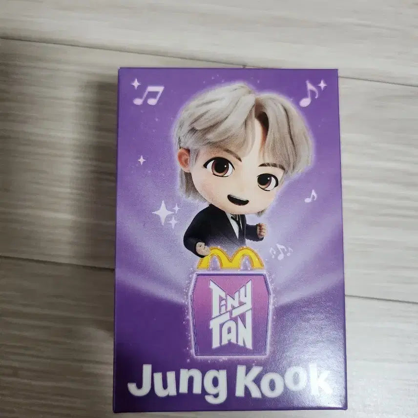 BTS TinyTAN 정국 피규어 McDonald's 맥도날드