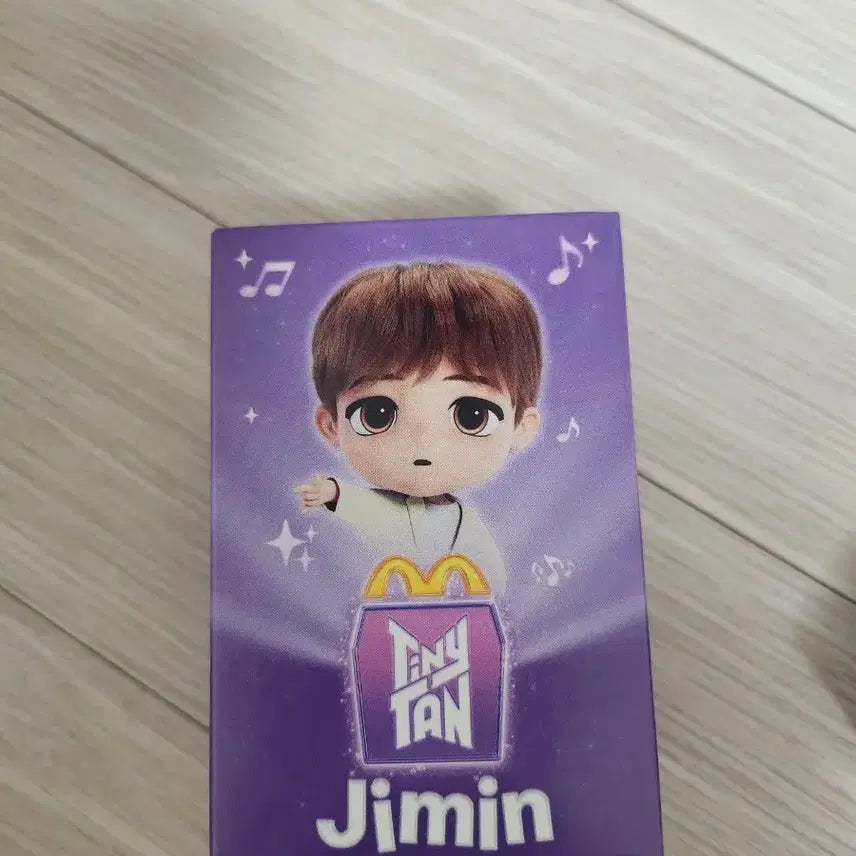 맥도날드 TinyTAN BTS 방탄 지민 피규어 굿즈