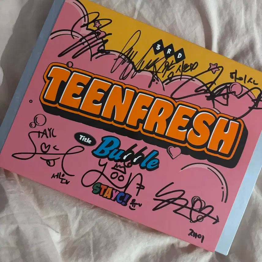 스테이씨 버블 싸인 앨범 양도합니다