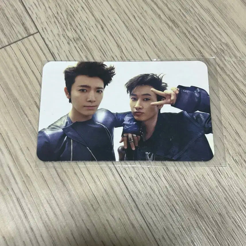 슈퍼주니어 디앤이 동해 은혁 포토카드