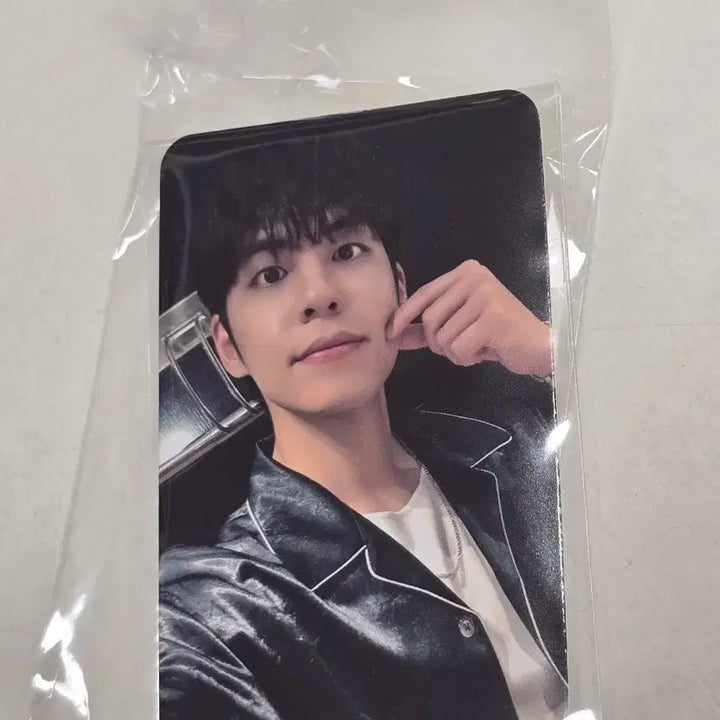 후즈팬 볼꼬집 원필 데이식스 예판특전 미공포 양도