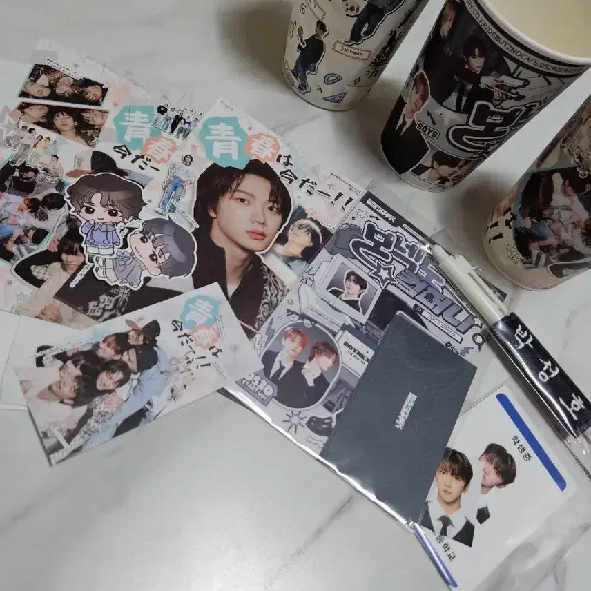 보이넥스트도어 2주년 생일카페 생카 특전 풀셋