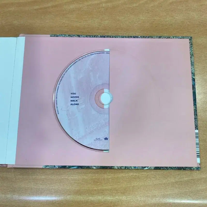 방탄소년단 You Never Walk Alone 앨범