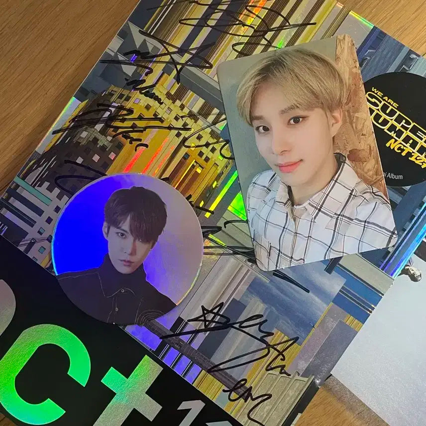 NCT 127 Superhuman 친필 앨범 + 포카