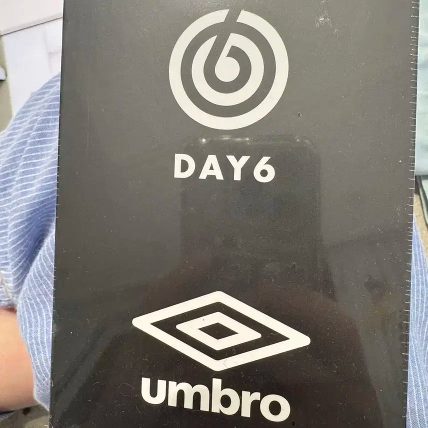 DAY6 데이식스 Umbro 포토카드 패키지