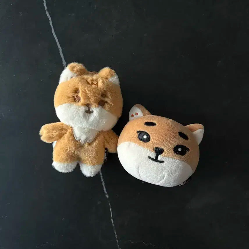 데이식스 케 10cm + 스트레스볼 팝니당