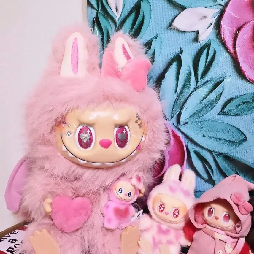 핑크색 지모모 커스텀 팔아요^^인형