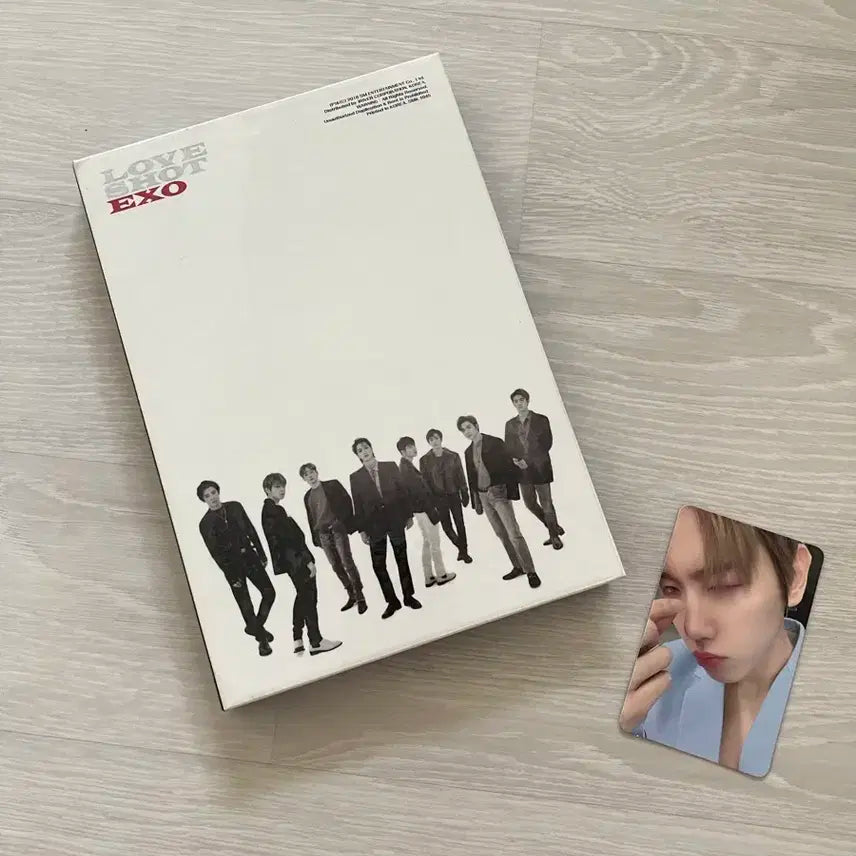 엑소 EXO 정규 5집 LOVE SHOT 앨범 포카 백현