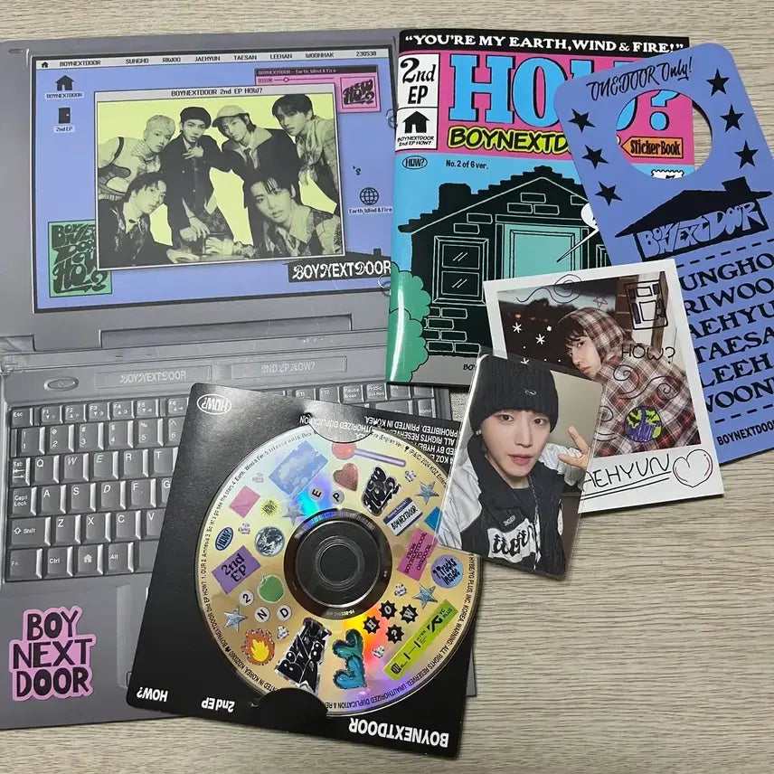 보넥도 하우 스티커 리우 버전 개봉 앨범 (포카,폴라 포함)