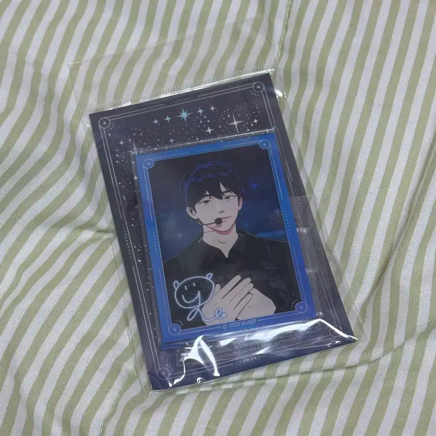 플레이브 애니플러스 아크릴카드 예준