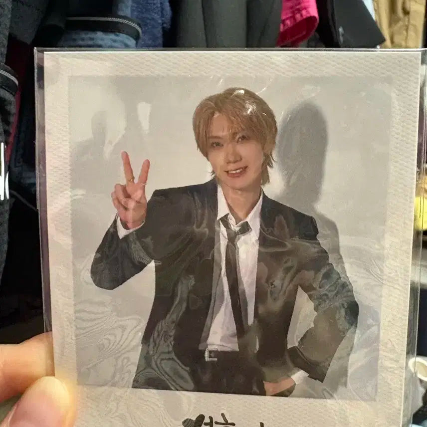 NCT Wayv 텐 폴라로이드