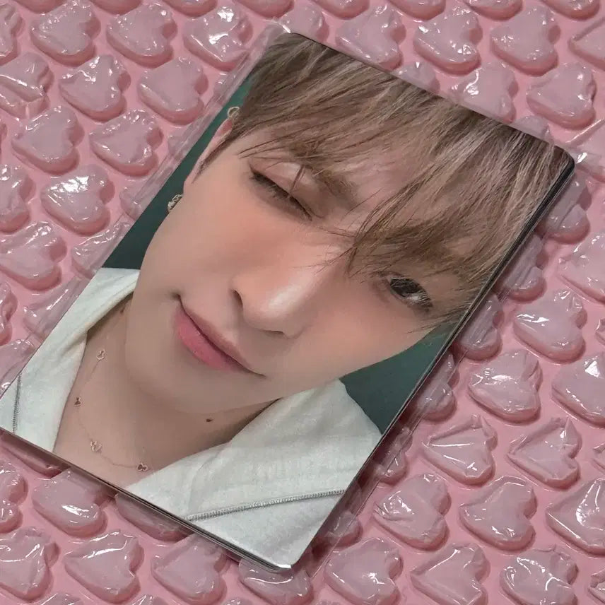 에이티즈 에잇룸 8room 팝업 입장 스탬프 특전 포카 set