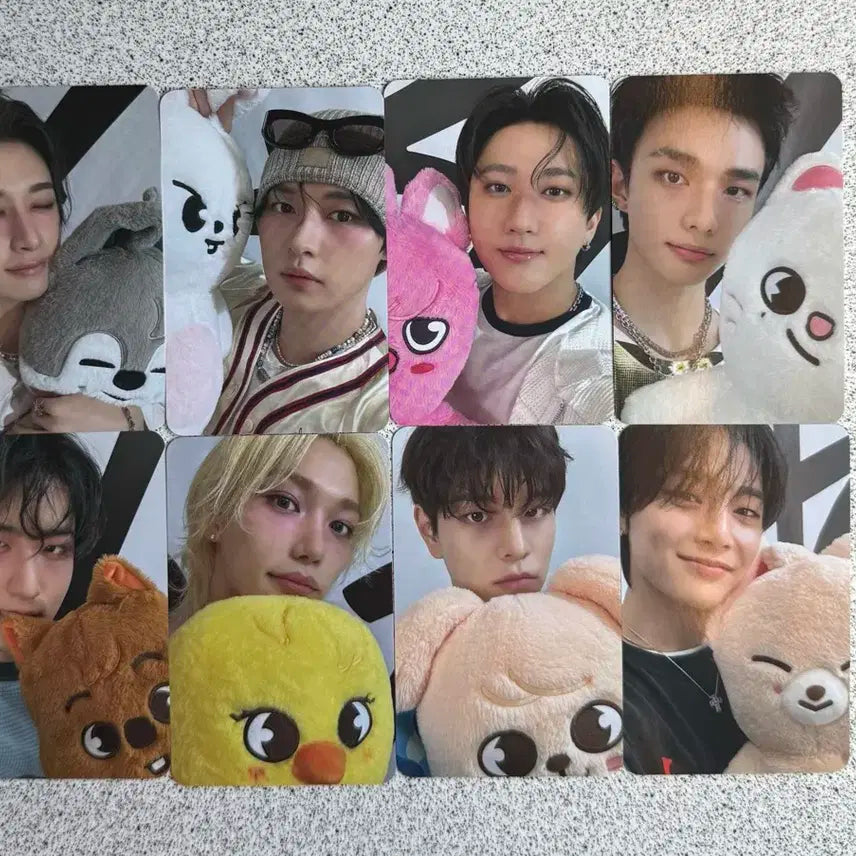 스키즈 팝업 4만원 특전 포카 일괄 양도