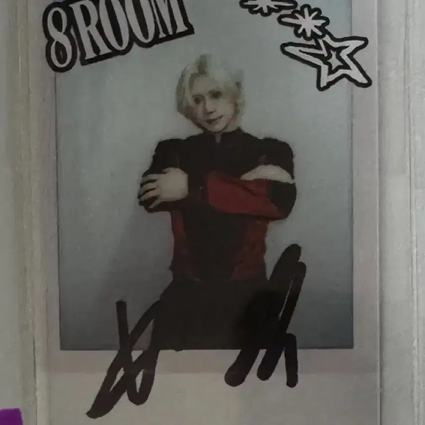 에이티즈 8ROOM 럭드 폴라 여상