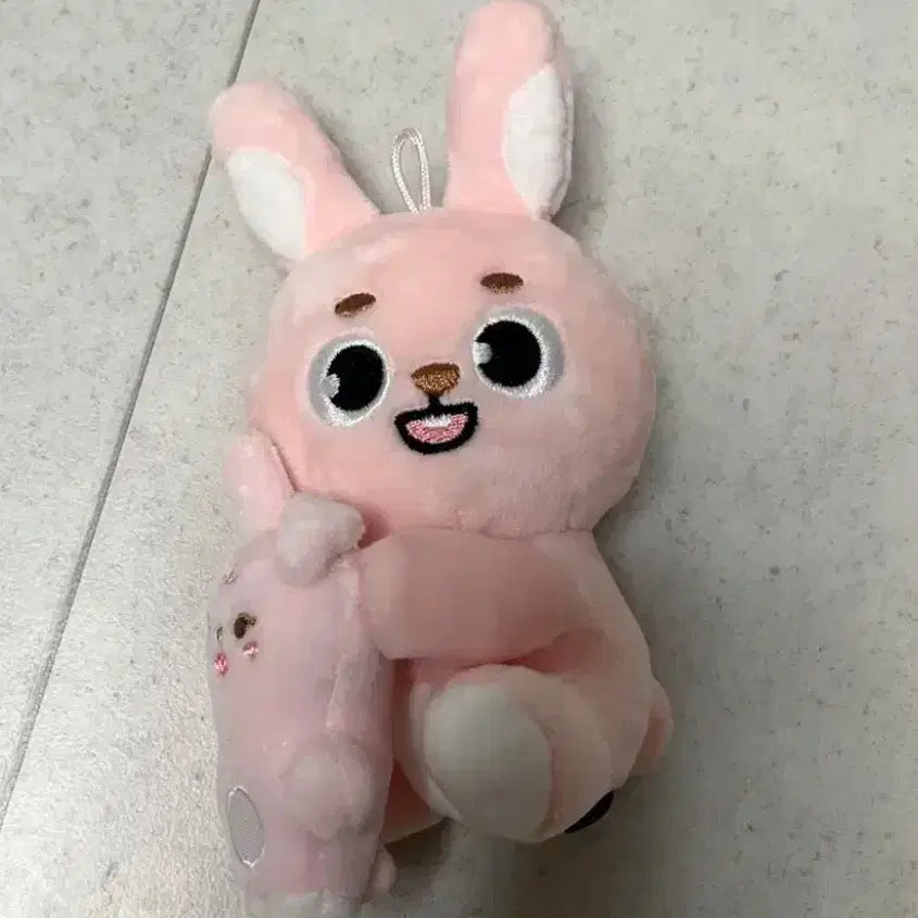데이식스 원필 데니멀즈 필 나안아