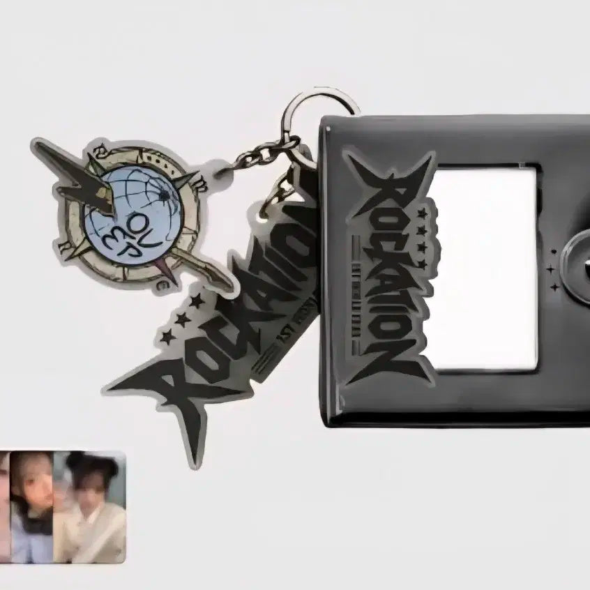 QWER 락케이션 바인더 판매(미개봉)