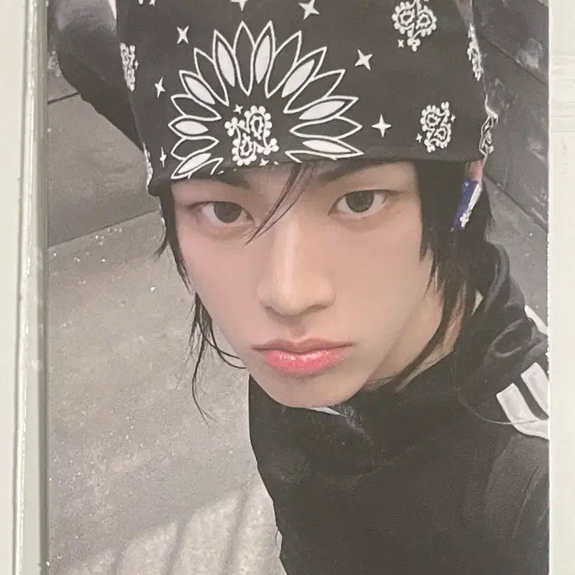 투어스 도훈 play hard 위버스 특전 포토카드