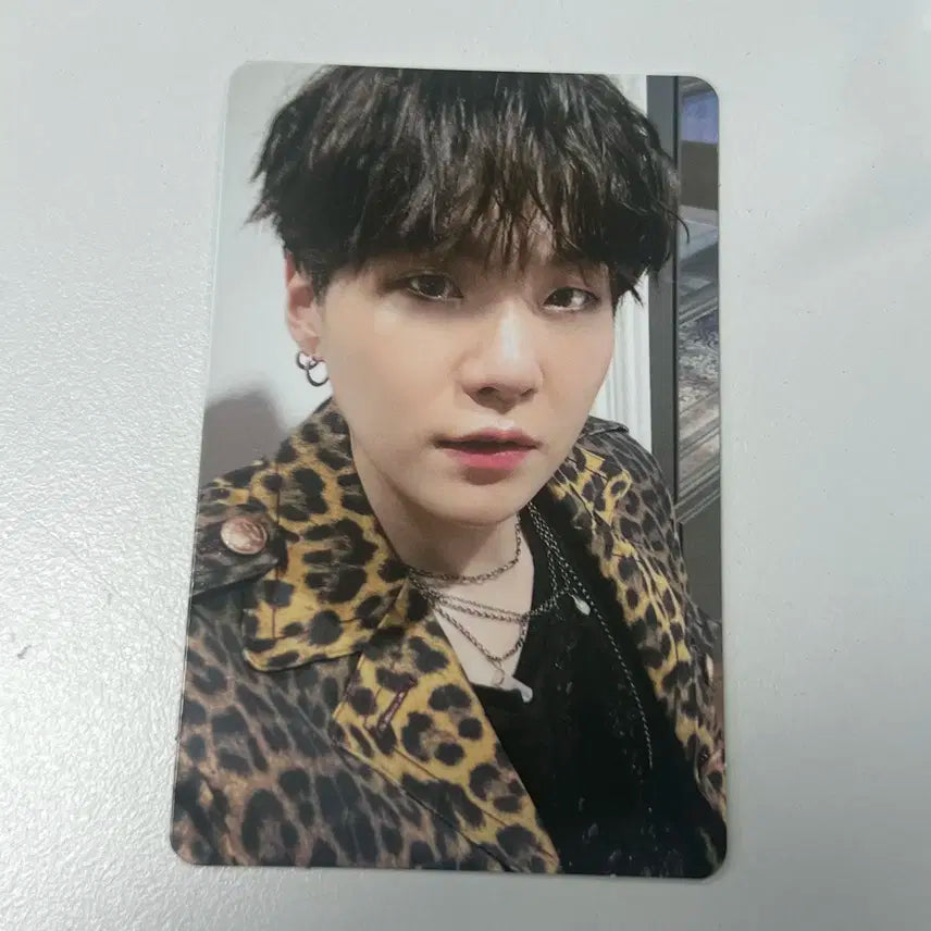 방탄 슈가 2020 메모리즈 블루레이 포카