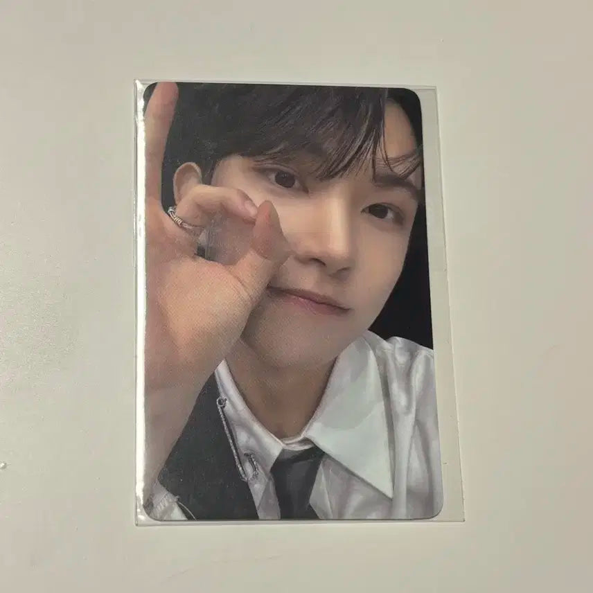 보플 아카이브 전시회 1주차 체인스 김건우 8번 포카