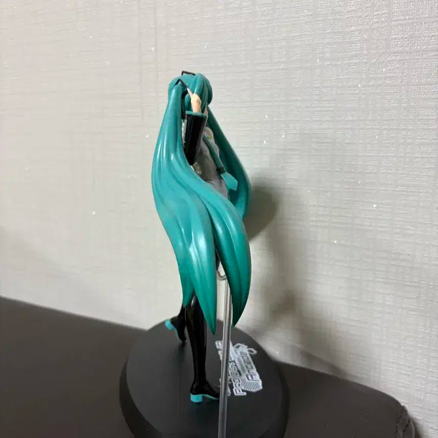 하츠네미쿠 아케이드 고전 프디바 피규어