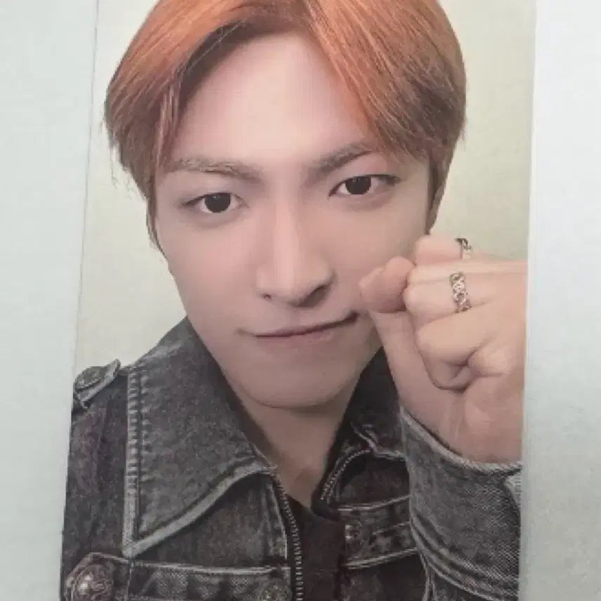 에이티즈 8ROOM 홍중 포카