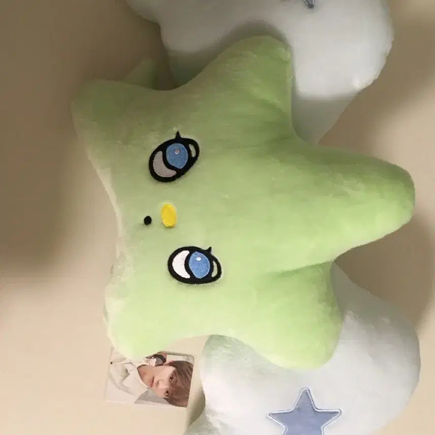위츄 쿠션 재희