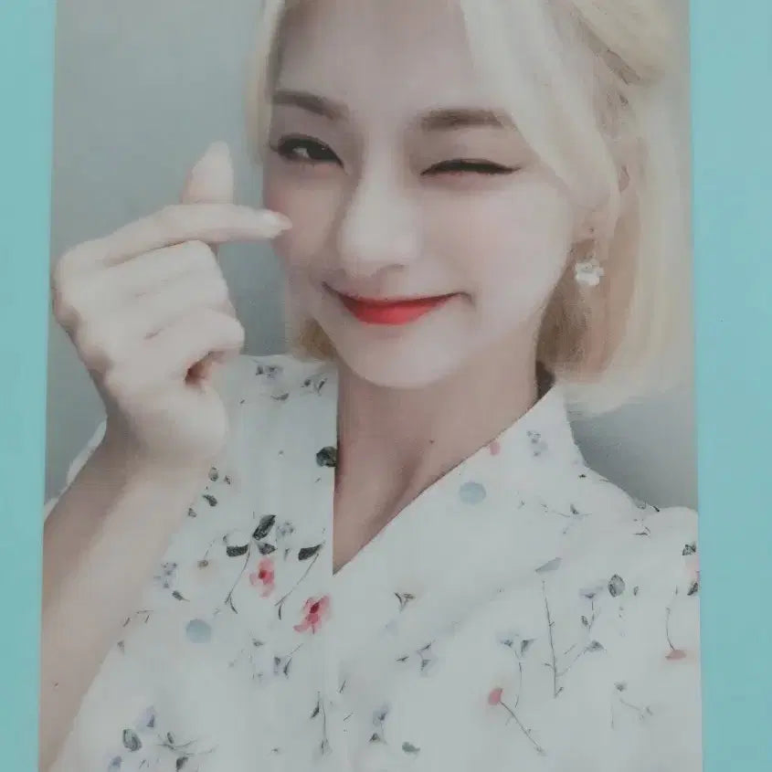 프로미스나인 2019 아육대 한복 포카 이나경