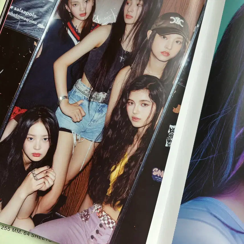 뉴진스 데뷔 앨범 블루북 민지 버전