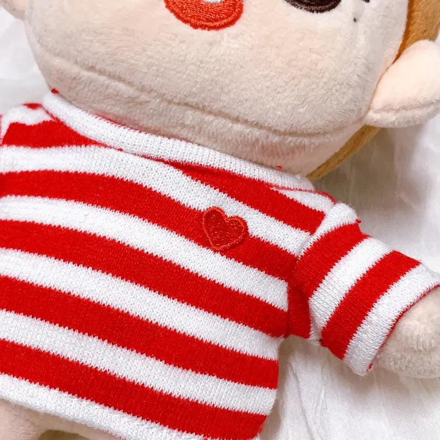 20cm인형옷 양도 (상의모음)