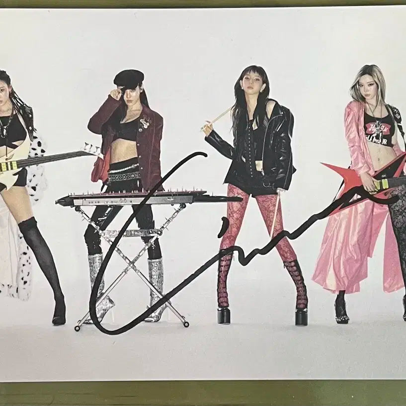 에스파 미국 리치맨 앨범 지젤 친필싸인