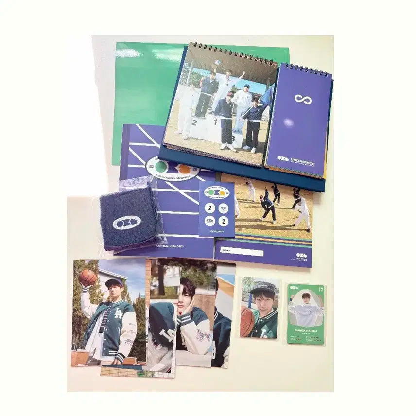 인피니트 포카 2025 시즌그리팅 구성품 양도 굿즈 시그 달력