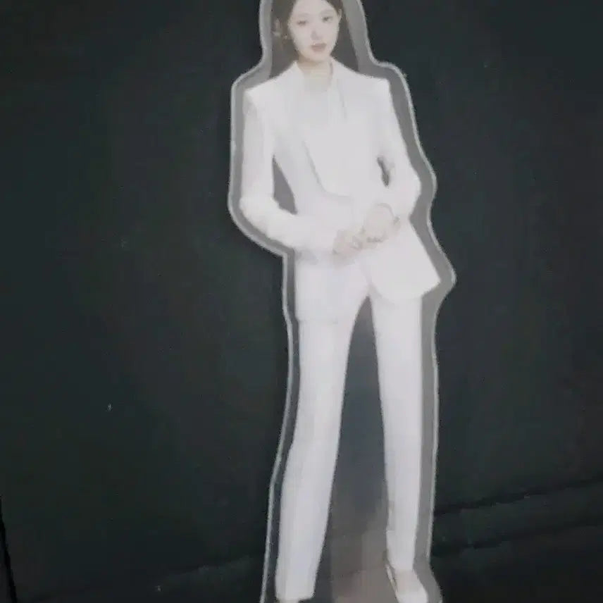 아이브 장원영 아크릴 팝니다