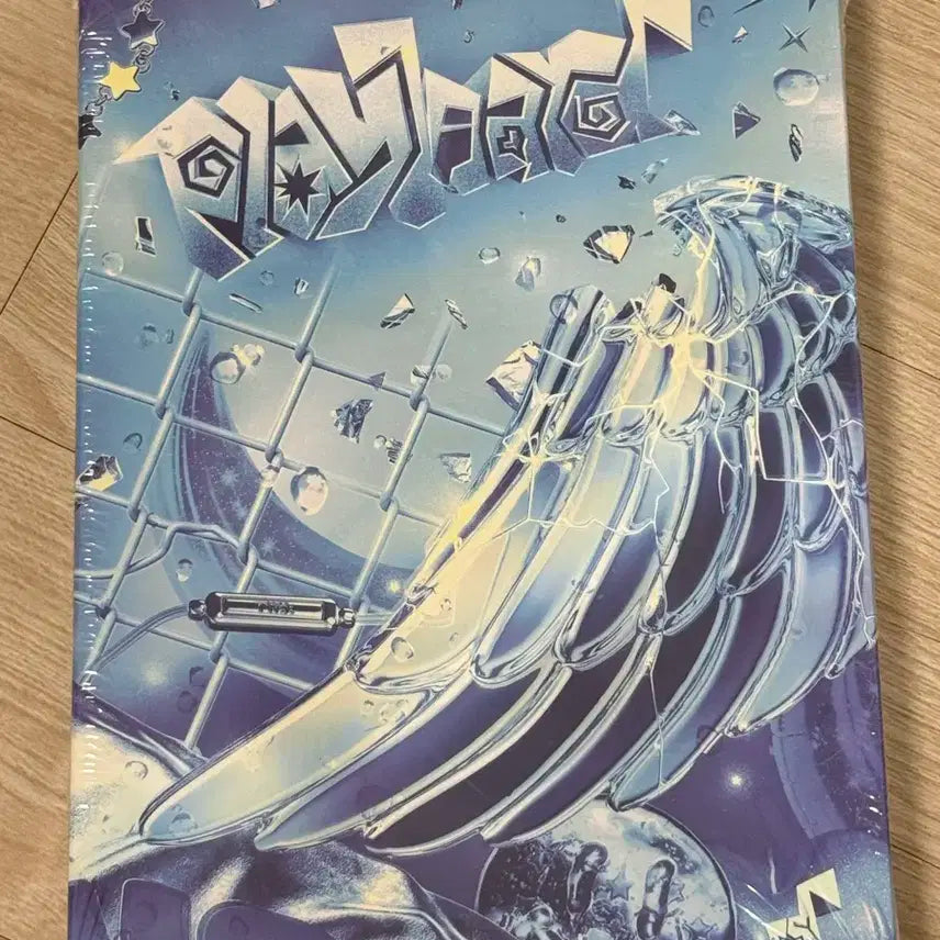 투어스 미니4집 play hard미개봉앨범