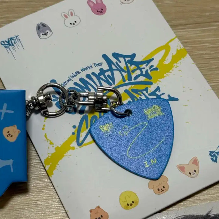 스키즈 스테이존 10/18 첫콘 포카 키링 양도(키링 아이엔)