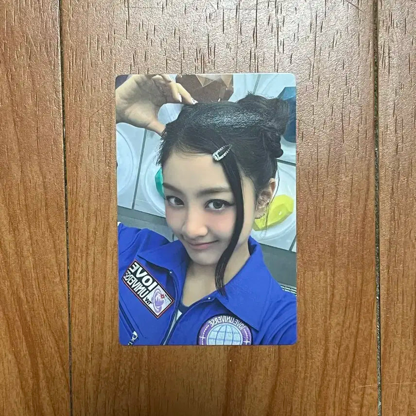 트와이스 TWICE 지효 10주년 팬미팅 입장 포카